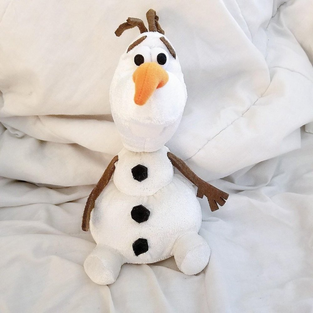 Official Disney store Olaf from Frozen plush